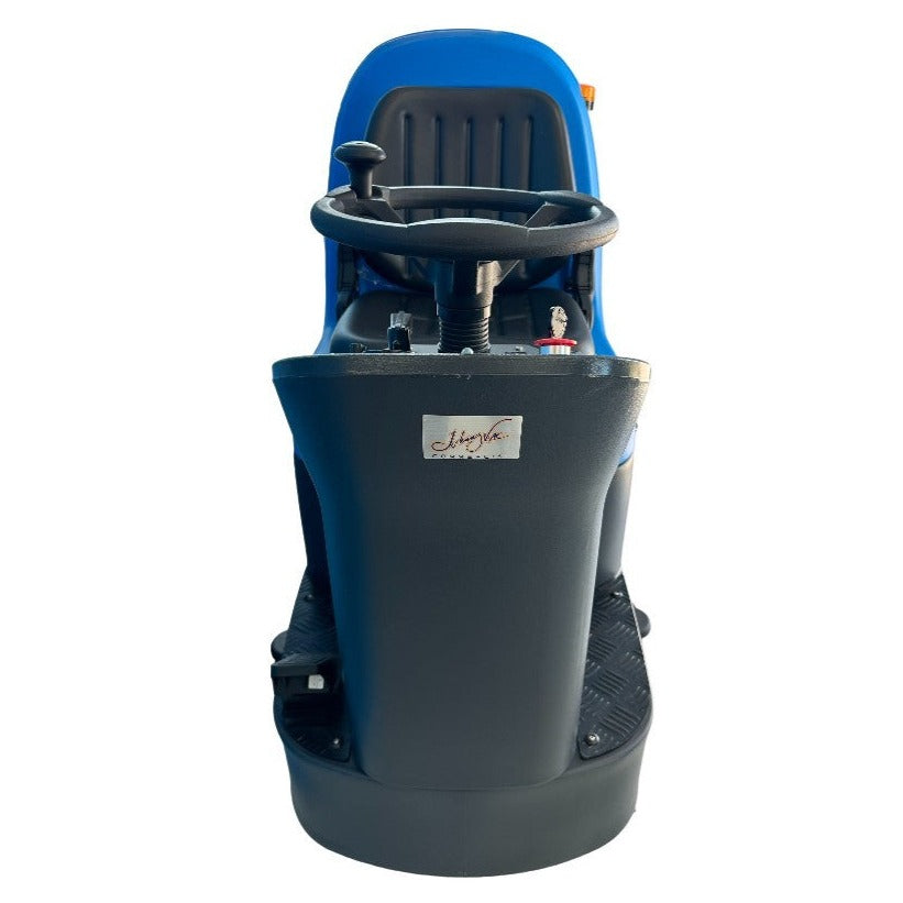 Rider Scrubber - 34 in man-aboard - Johnny Vac